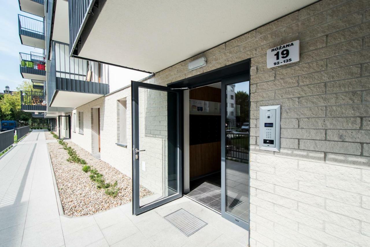 Apartament Targi Z Garazem I Silownia Poznań Extérieur photo